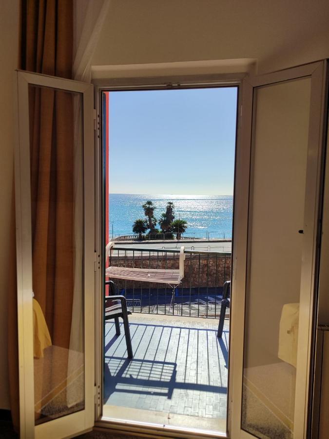 Hotel Villa Costa Челле-Лигуре Экстерьер фото