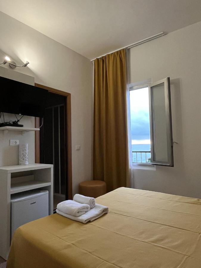 Hotel Villa Costa Челле-Лигуре Экстерьер фото